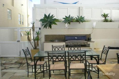 Property photo of 1/105 Albatross Avenue Mermaid Beach QLD 4218