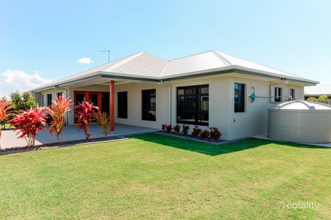 Property photo of 9 Beech Links Drive Ashfield QLD 4670
