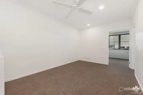 Property photo of 62 Evergreen View Robina QLD 4226