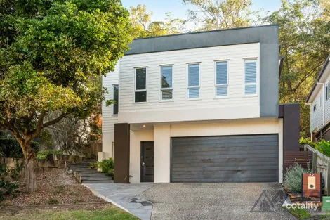 Property photo of 22 Naturesque Close Mitchelton QLD 4053