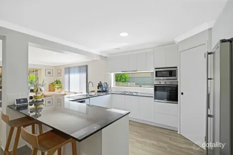 Property photo of 12 Monarch Drive Hamlyn Terrace NSW 2259