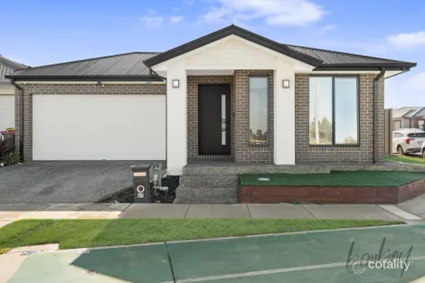 Property photo of 47 Railway Parade Kalkallo VIC 3064