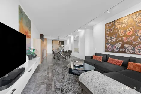 205/2 Pine Ave, Elwood, VIC 3184