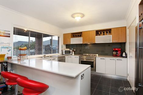 Property photo of 12 Thunderbolt Drive Cranbourne East VIC 3977