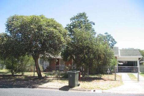 4 Knightsbridge Ave, Valley View, SA 5093