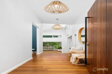 Property photo of 16 Cassinia Close Lisarow NSW 2250