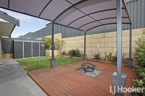 15 Hawdon Rd, Lakelands, WA 6180