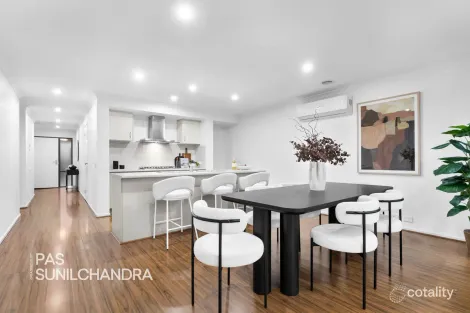 Property photo of 26 Valencia Circuit Cranbourne VIC 3977