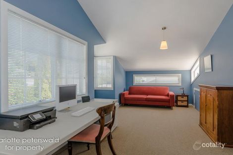 Property photo of 14 Red Knights Road Sandy Bay TAS 7005