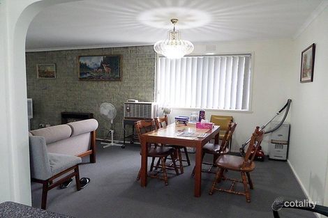 Property photo of 4 Elisabeth Avenue Springvale South VIC 3172