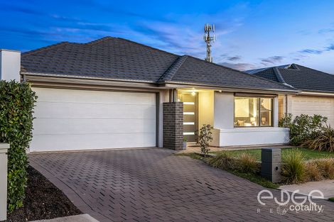 Property photo of 2 Havenwood Court Paralowie SA 5108