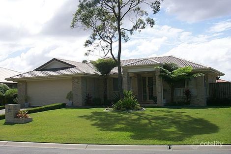 4 Gambier Cres, Pacific Pines, QLD 4211