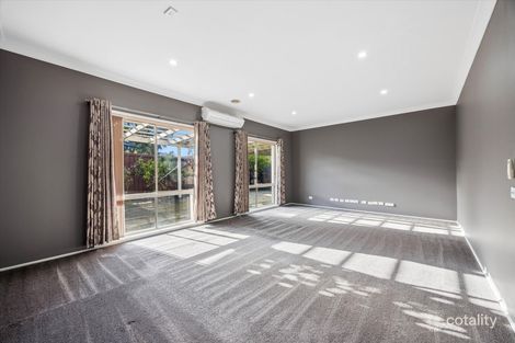Property photo of 28 Turner Close Springvale VIC 3171