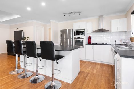 Property photo of 19 Vitali Crescent Somerville WA 6430