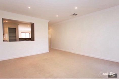 Property photo of 2/36 Albert Street Warners Bay NSW 2282