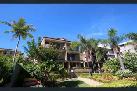 6/25 Armrick Ave, Broadbeach, QLD 4218