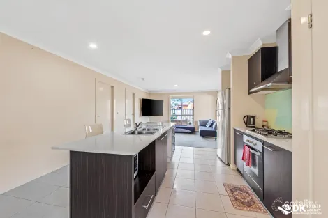 Property photo of 46 Tyler Crescent Tarneit VIC 3029