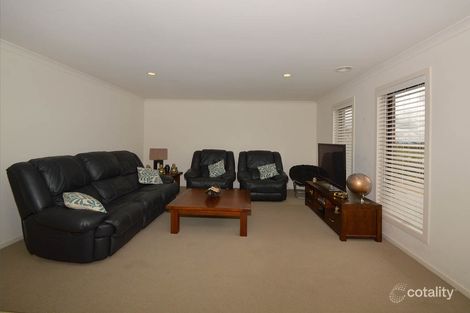 Property photo of 174 Phillip Drive Sunbury VIC 3429