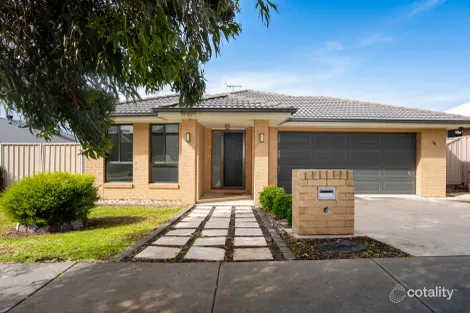 38 Lawson Cct, Lavington, NSW 2641