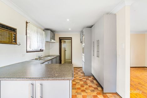 Property photo of 14 Hazel Place Ingleburn NSW 2565