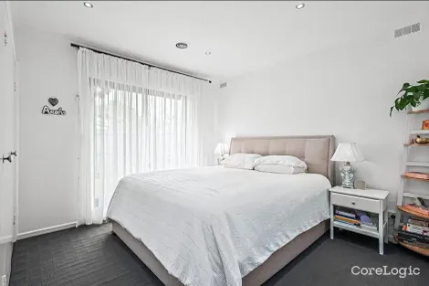 Property photo of 4/47-49 London Street Bentleigh VIC 3204