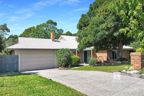 61 Harnham Dr, Bairnsdale, VIC 3875