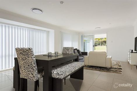 Property photo of 44 Daylesford Circuit Ormeau QLD 4208