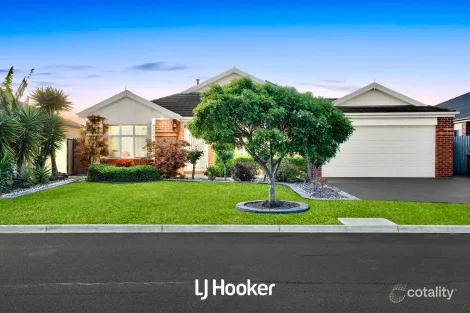 5 Charlwood Cl, Lynbrook, VIC 3975