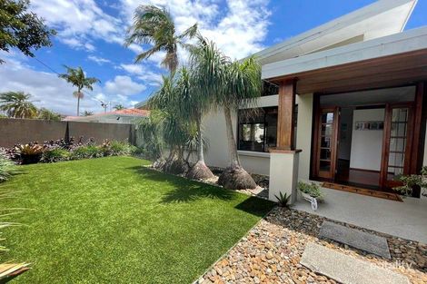 Property photo of 58 Allambi Avenue Broadbeach Waters QLD 4218