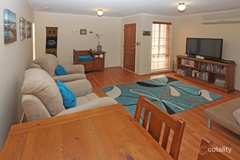Property photo of 7 Dalgety Crescent Green Point NSW 2251