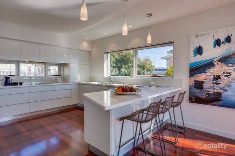 Property photo of 7 Portland Place Sandy Bay TAS 7005