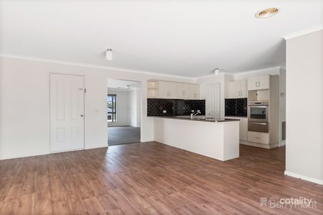 Property photo of 9 Highland Way Maiden Gully VIC 3551