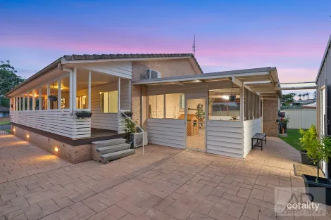 13 Lakeshore Pde, Sussex Inlet, NSW 2540