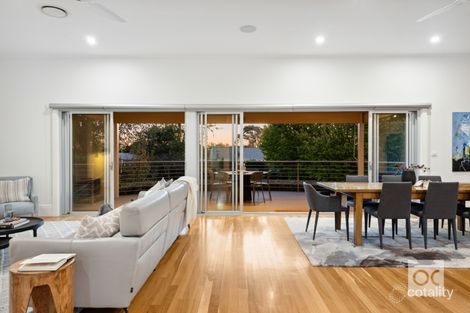 Property photo of 14 Myrtle Avenue Myrtle Bank SA 5064