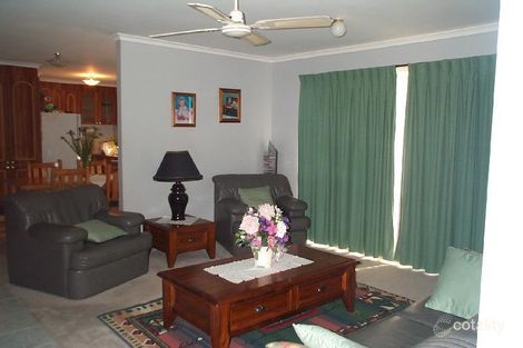 Property photo of 3 Bristol Place Rowville VIC 3178