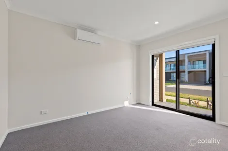 Property photo of 4 Espalier Road Tarneit VIC 3029