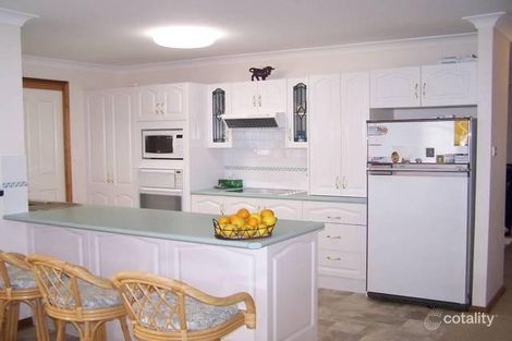 Property photo of 14 Brigantine Place Caves Beach NSW 2281