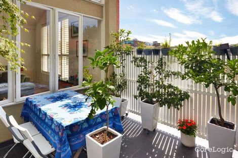 Property photo of 15 Waterloo Place Richmond VIC 3121