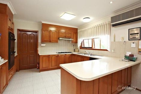 Property photo of 67 Torwood Avenue Glen Waverley VIC 3150