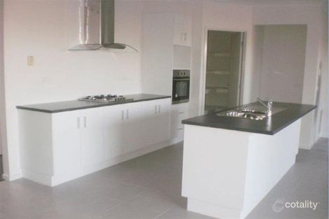 Property photo of 35 Windmill Parade Mount Martha VIC 3934