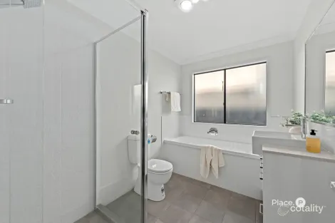 Property photo of 42 Link Road Victoria Point QLD 4165