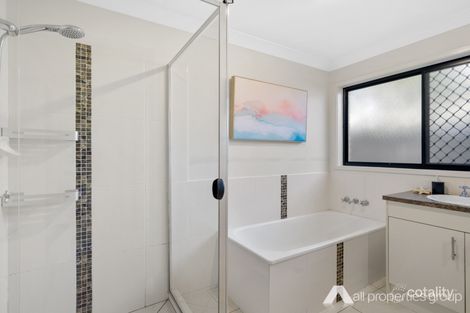 Property photo of 41 Tropical Drive Forest Lake QLD 4078