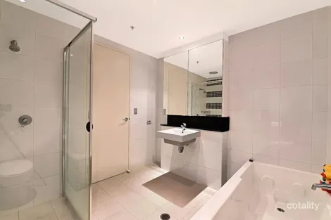 Property photo of 616/3 Como Crescent Southport QLD 4215