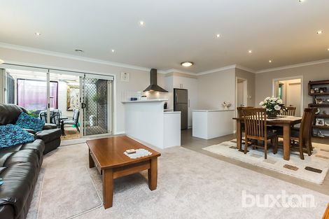 Property photo of 1 Vines Road Hamlyn Heights VIC 3215