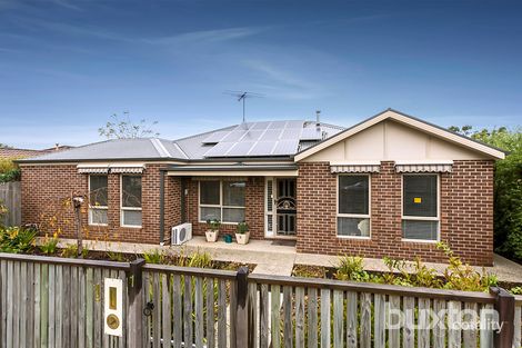 1 Vines Rd, Hamlyn Heights, VIC 3215