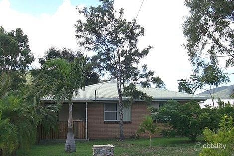 13 Bond St, Norman Gardens, QLD 4701