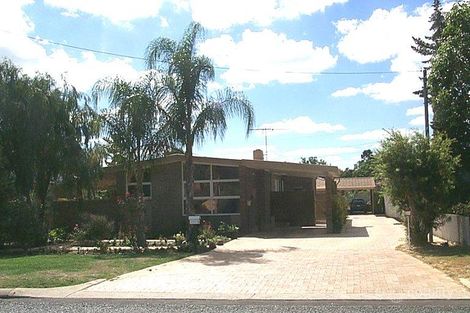 2/65 Arlunya Ave, Belmont, WA 6104