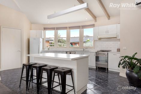 Property photo of 30 Armistan Crescent Chelsea Heights VIC 3196