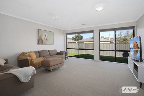 Property photo of 8 Lysterfield Lane Wodonga VIC 3690