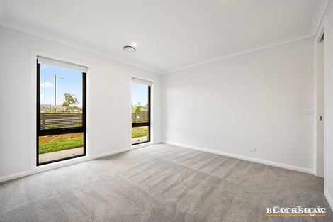 Property photo of 1 Heazlett Street Googong NSW 2620